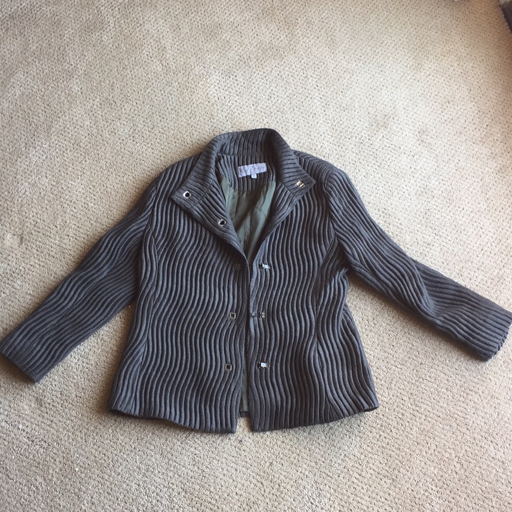 Women’s Gray/Green Vintage Jacket